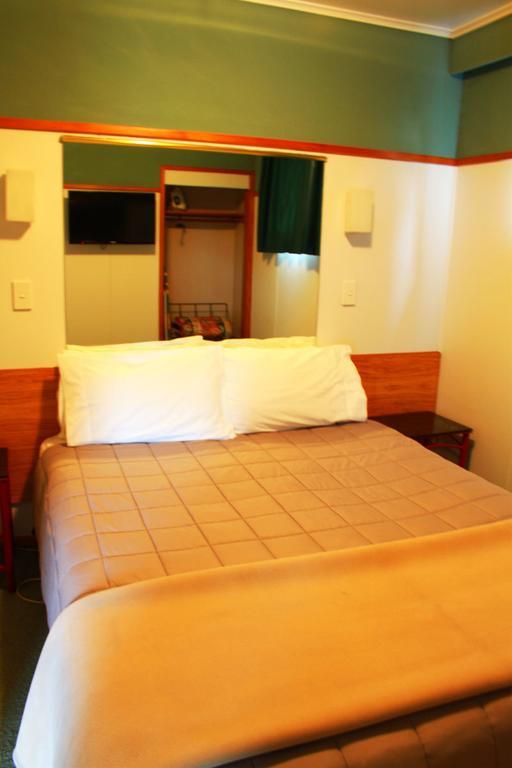 Vista Motor Lodge Wairoa Room photo